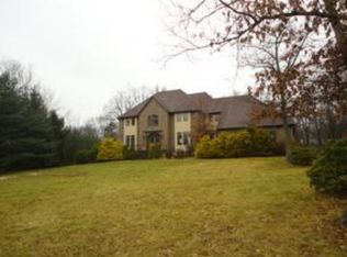 183 Wyndham Dr, Cresco, PA 18326