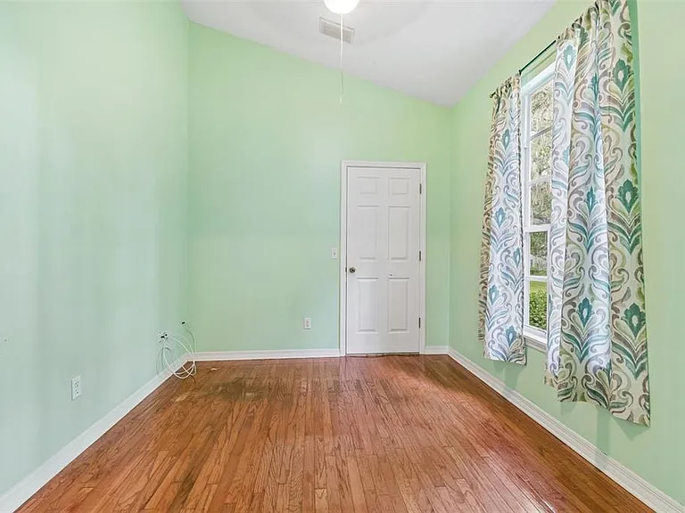 203 Cagle Rd — Photo 35