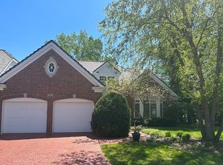 833 Knightsbridge Ct, Lake Forest, IL