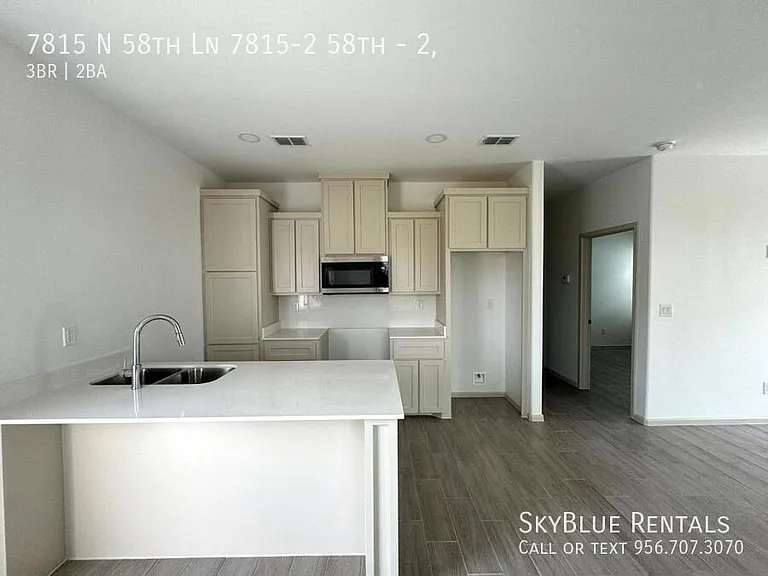 7815 N 58th St #2 — Photo 5