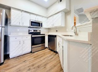 2320 Gracy Farms Ln APT 823, Austin, TX 78758