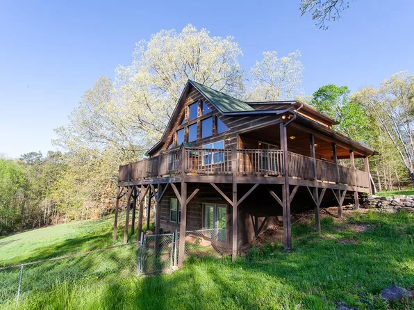 15 Woodpecker Rd, Marble, NC 28905
