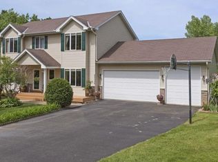 29336 Goldenrod St NW, Isanti, MN 55040