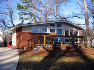 1814 Kilborne Dr, Charlotte, NC 28205