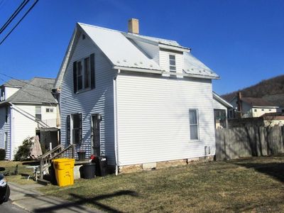 215 Franklin St, Hooversville, PA, 15936
