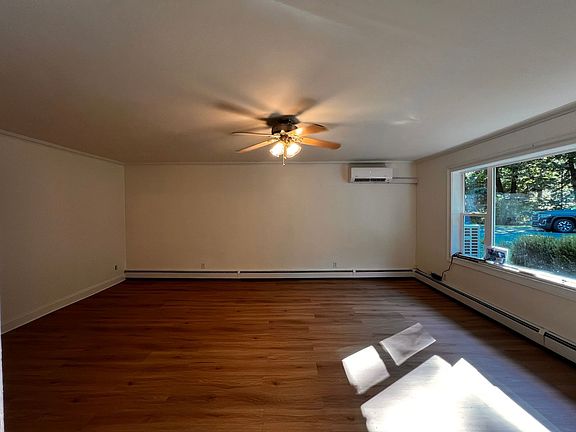 5th image of 463 Church Rd