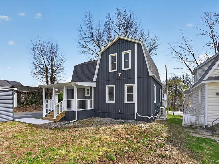 62 Poplar St — Photo 4
