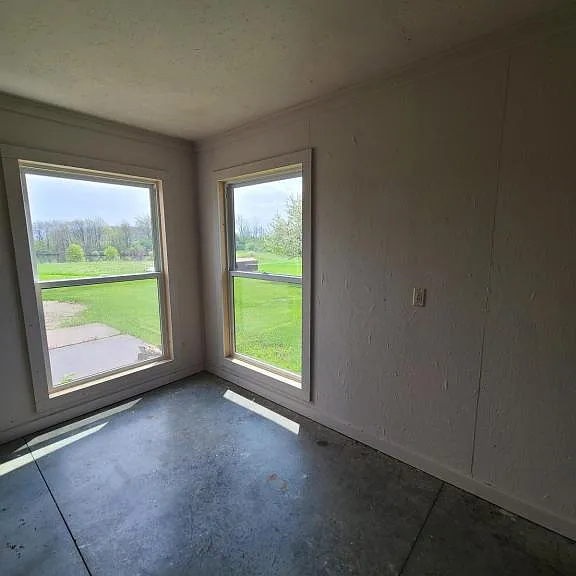 16924 Amstutz Rd — Photo 15