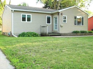 1712 Plymouth Ave, Waterloo, IA 50702