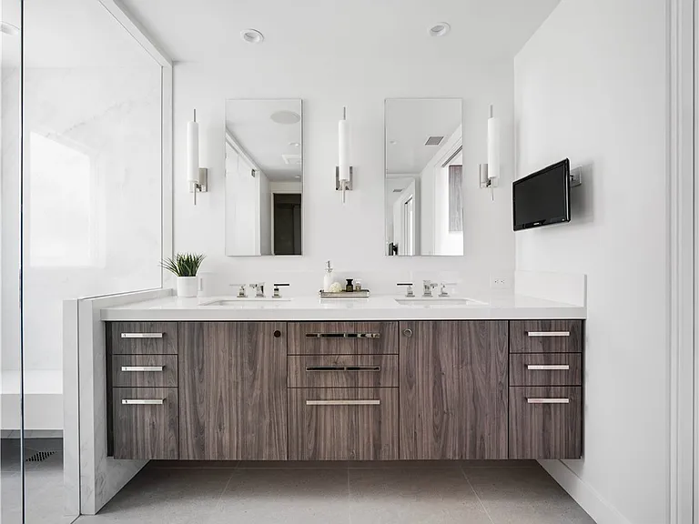 835 La Mirada St — Photo 16