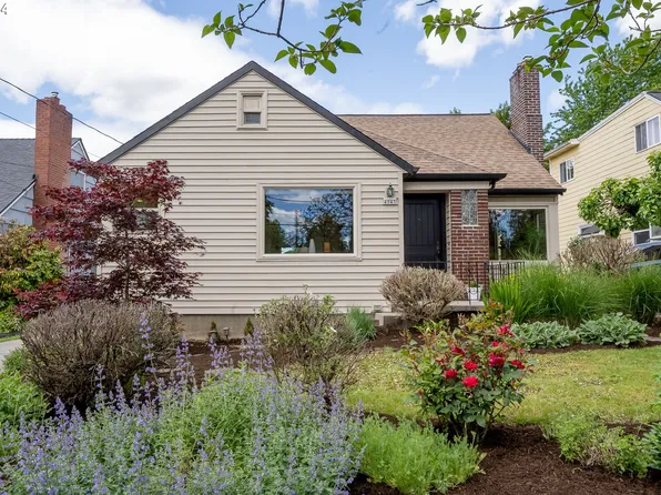 4945 NE Everett St, Portland, OR 97213