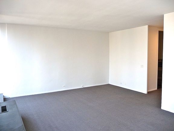 4th image of 900 N Lake Shore Dr APT 2301