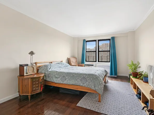 37-31 73rd Street image 2 of 13