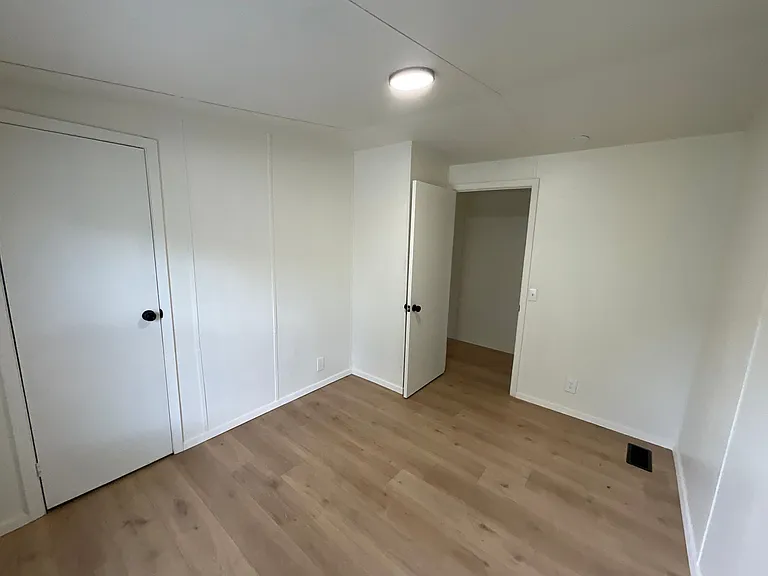 10700 Deer Ln — Photo 15