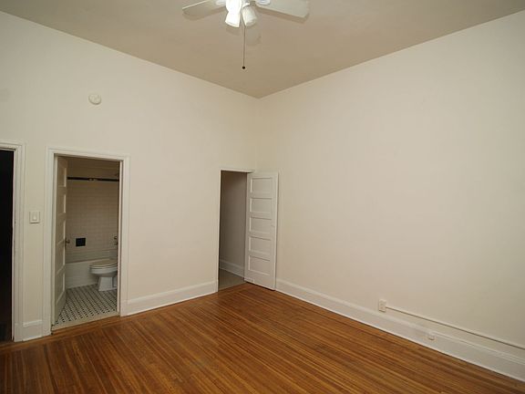 4th image of 2931 N Charles St #7