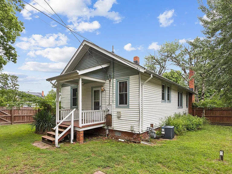 7 Willoughby Pl — Photo 25