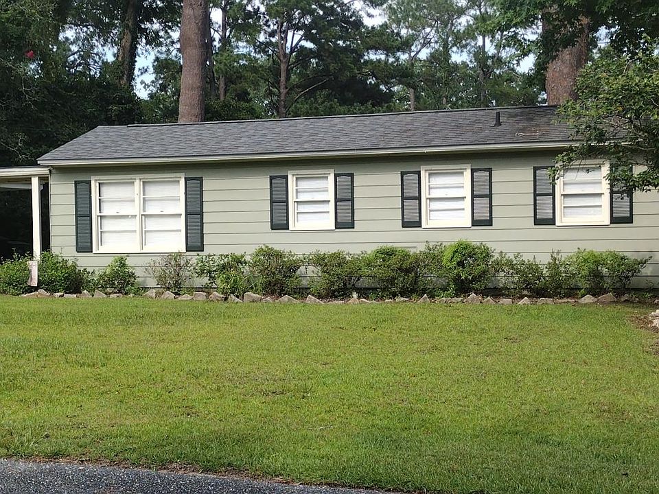 1st image of 1131 Carraway St