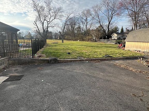 5th image of 3111 Potshop Rd