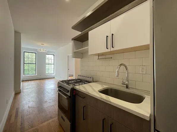 1084 Bedford Avenue image 1 of 10