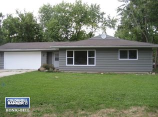 6 Wyndham Dr, Montgomery, IL 60538