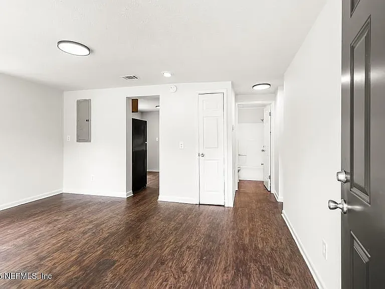 9035 Adams Ave — Photo 14