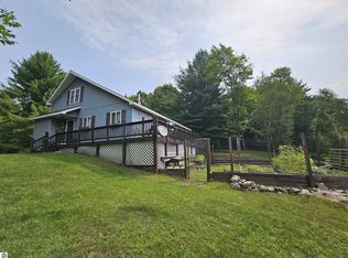 2371 W Rainbow Rd, Mc Bain, MI 49657