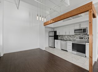 15 Park St #305, Springfield, MA 01103