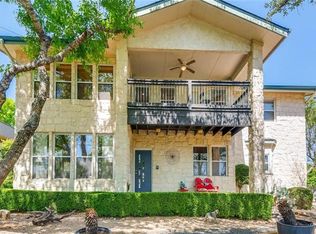 413 Hurst Creek Rd, Lakeway, TX 78734