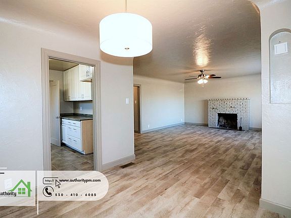 3rd image of 1235 Sacramento St
