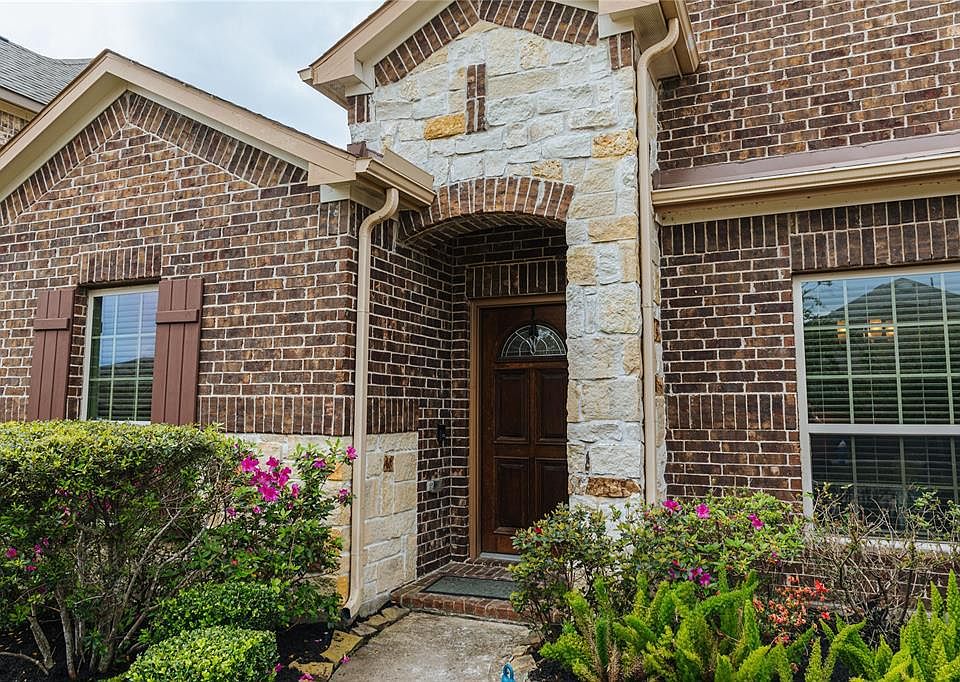 1st image of 25206 Bimini Cove Way