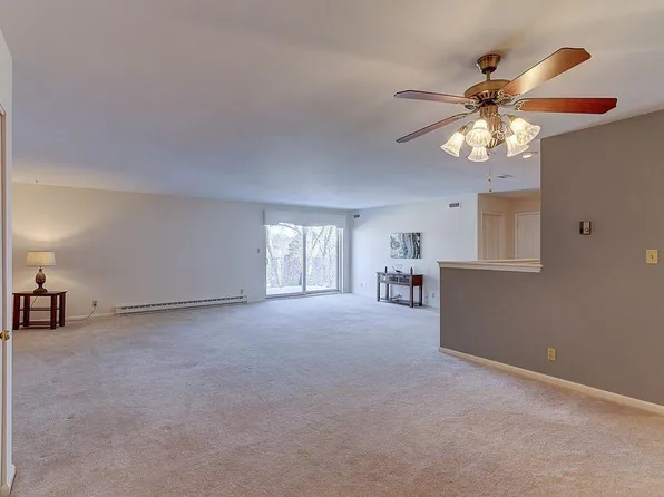 13335 Watertown Plank Rd, Elm Grove, WI 53122