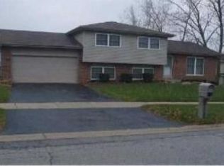 3122 Shagbark Ln, Hazel Crest, IL 60429