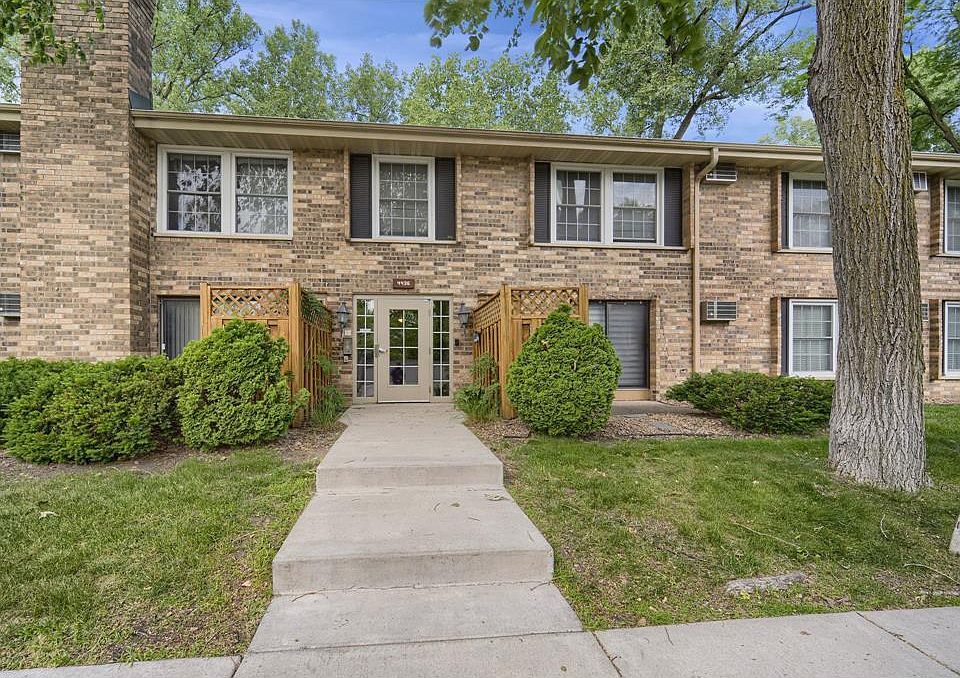 1st image of 4436 Cedar Lake Rd S APT 5