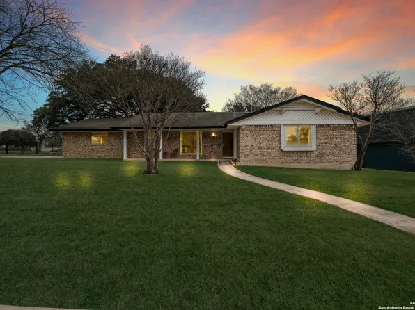 125 VALENCIA, Universal City, TX 78148