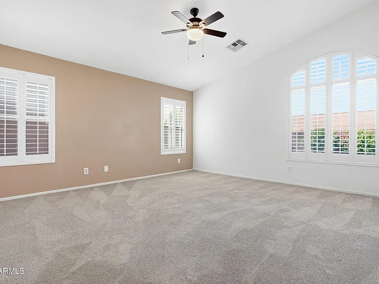 4441 E Cottonwood Ln — Photo 17