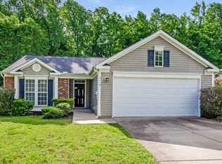 5410 Starflower Dr, Charlotte, NC 28215