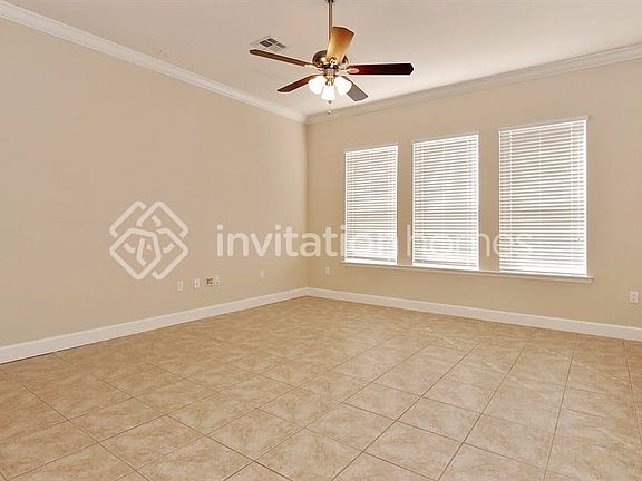 4th image of 6925 Bushnell Dr