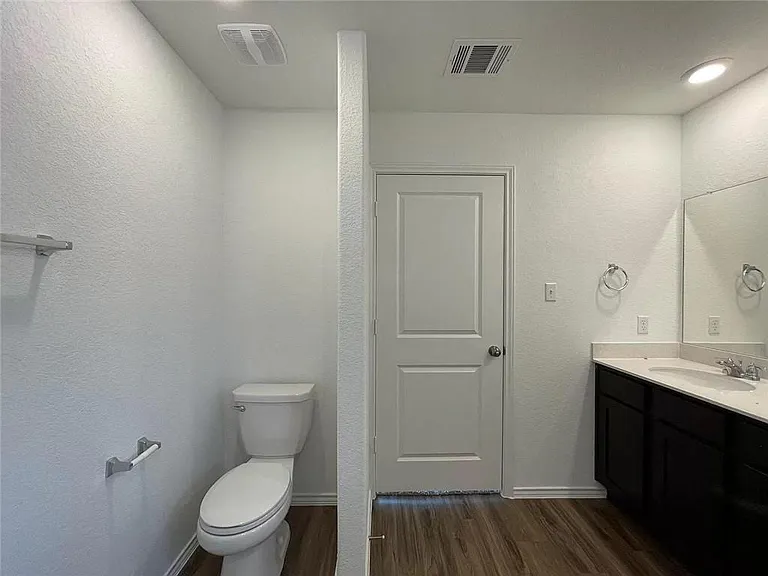 103 Ulmus St — Photo 18