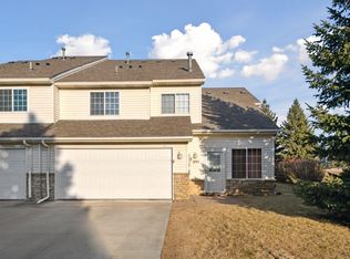 895 Ferdinand Dr, Shakopee, MN 55379