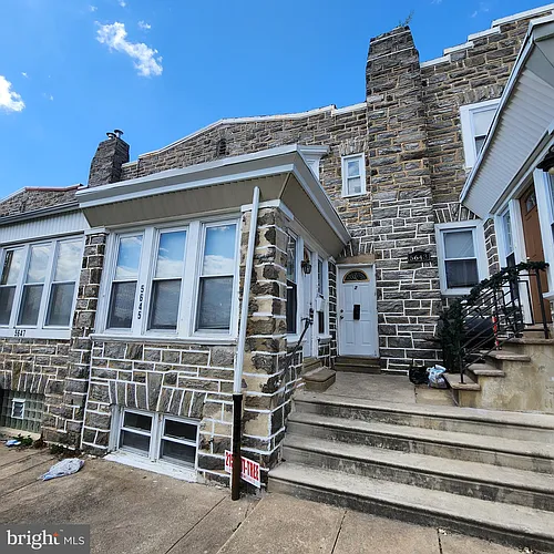 5645 Diamond St #1 Photo 1