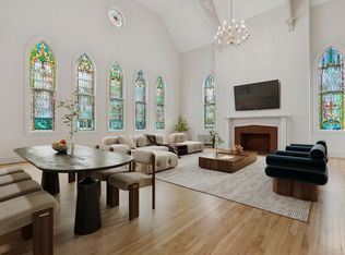 26 Thomas St #4, Portland, ME 04102