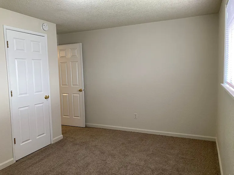 3804 S Cascade St — Photo 13