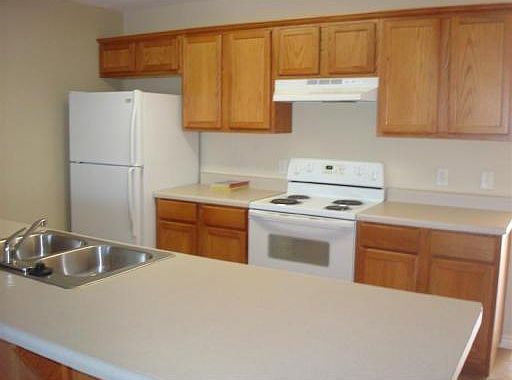 1st image of 839 Meadowlands Dr