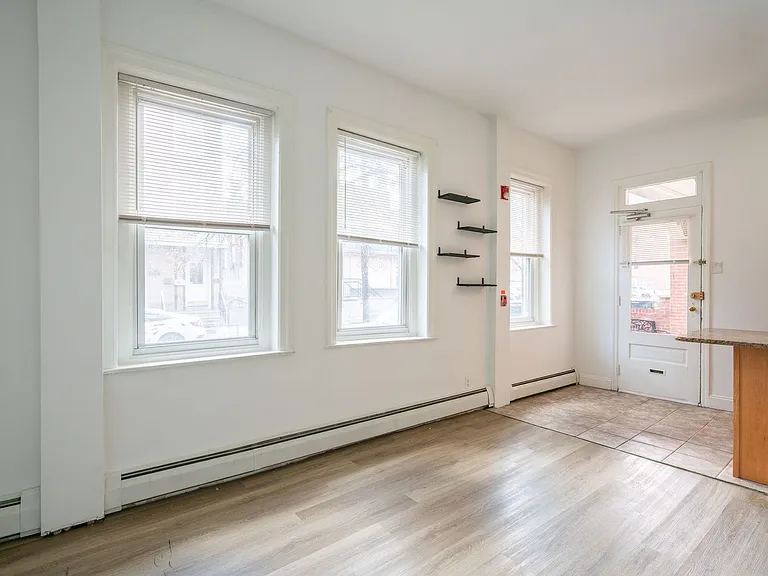 1349 Ellsworth St #1E — Photo 7