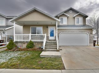 7735 S Ash Briar Ln, West Jordan, UT 84084