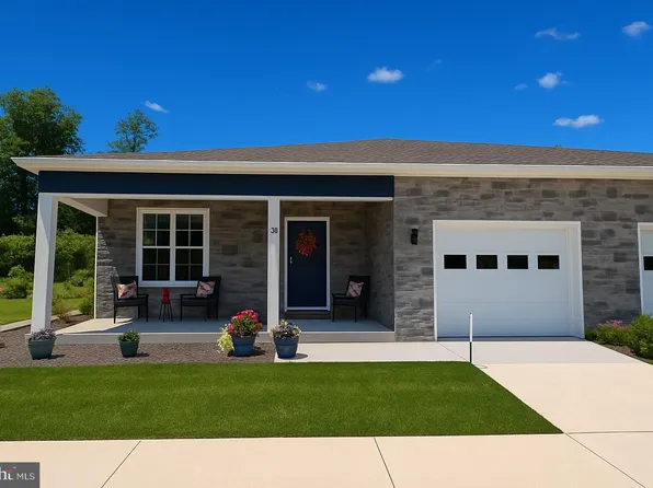 84 Sage Pl, Shepherdstown, WV 25443