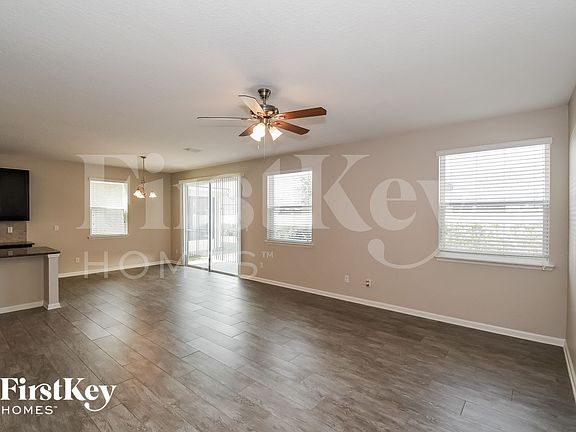 3rd image of 7031 Azalea Grove Dr