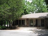 1st image of 10 Melissa Ln