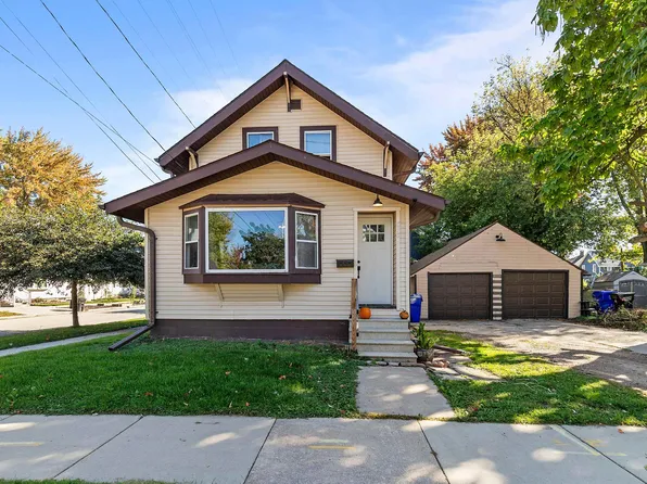 818 N Durkee St, Appleton, WI 54911