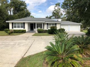 755 Chapel Crossing Rd, Brunswick, GA 31525